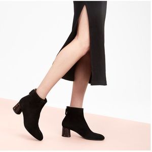 AGL Women's Veta Precious
51mm leather Ankle  black Booties   $ 455 gently used